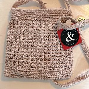 Frankie & Johnie crochet light pink crossbody purse